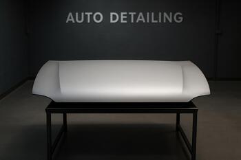 Blended panel under neutral light showing seamless tone