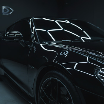 Close-up of refined paint showing crisp reflections